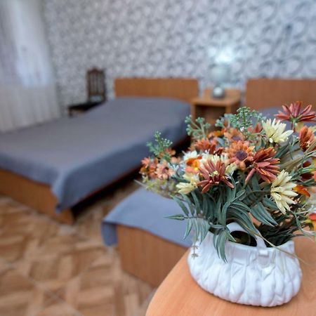 Paata'S Guesthouse Borjomi Luaran gambar