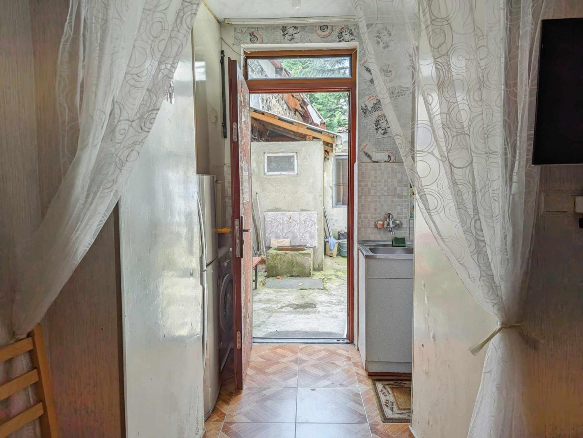 Paata'S Guesthouse Borjomi Luaran gambar